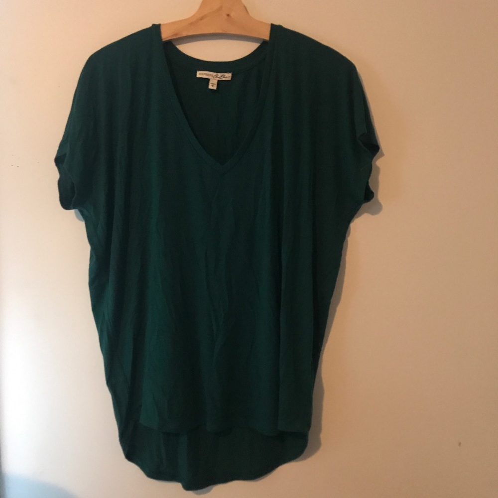 Tee shirt